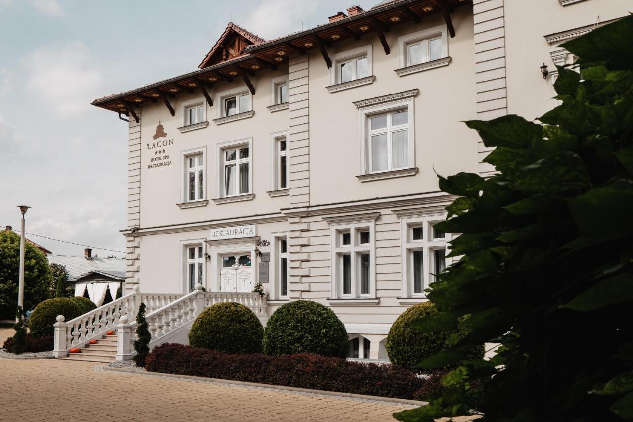 Palac Lacon Kazimierza Wielka Exteriér fotografie
