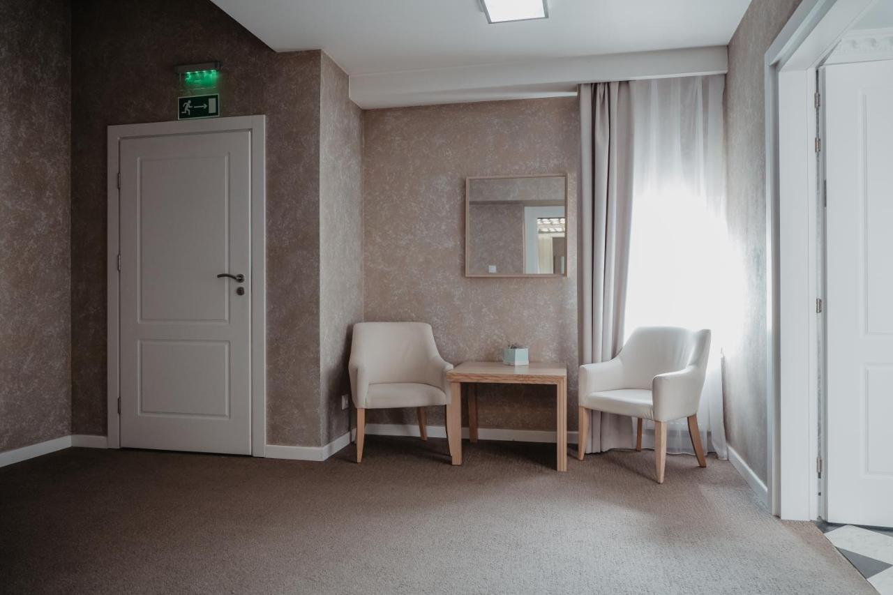 Palac Lacon Kazimierza Wielka Exteriér fotografie